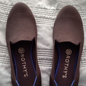 Rothys size 9 black loafers